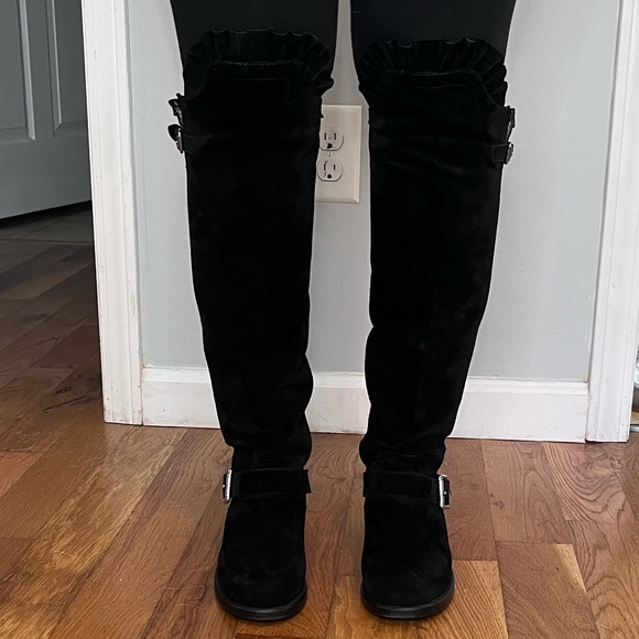 VALINTINO SUEDE RUFFLE OVER THE KNEE BOOT - Picture 8 of 16